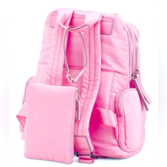 NEW Steve Madden Large Backpack Fondant Pink with Detachable Pouch Wristlet - Picture 4 of 11